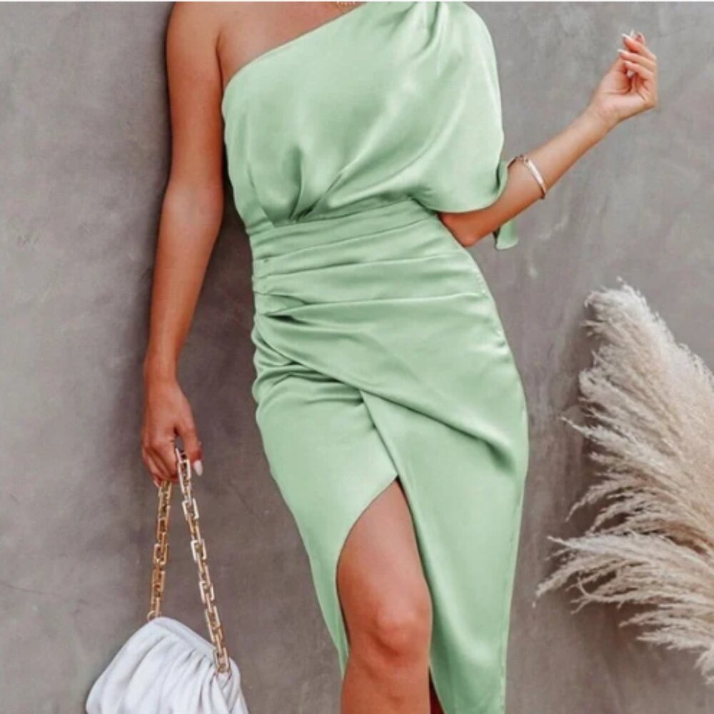 NWT Cupshe Light Green One-Shoulder Sheath Dress Size: M